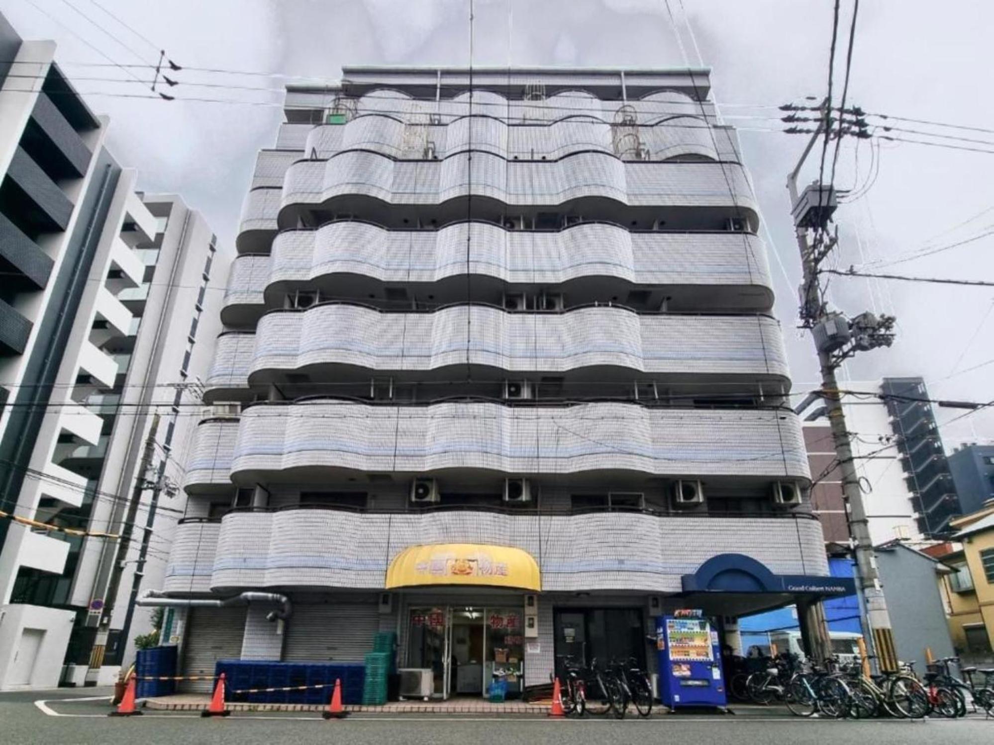 難波駅 4人 徒歩5分 家 Gran505 Osaka Exterior foto